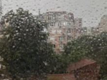 Приятни температури днес, но си носете чадър в тези райони
