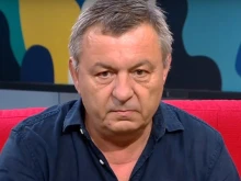 Психолог: Психиката изгражда защитни механизми още в детството, за да предпази човека от болка, страх или вина