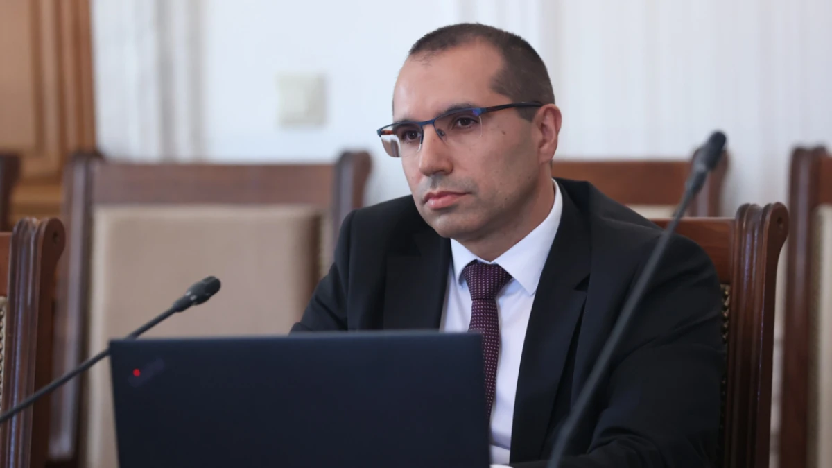 Народното събрание избра Пламен Тодоров за член на Комисията за
