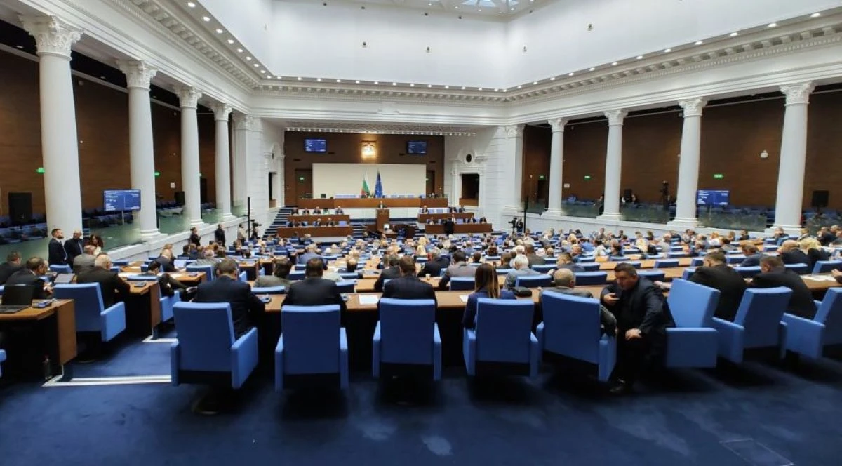 Дискусията за Бюджет 2026 продължава вече 10 часа По рано