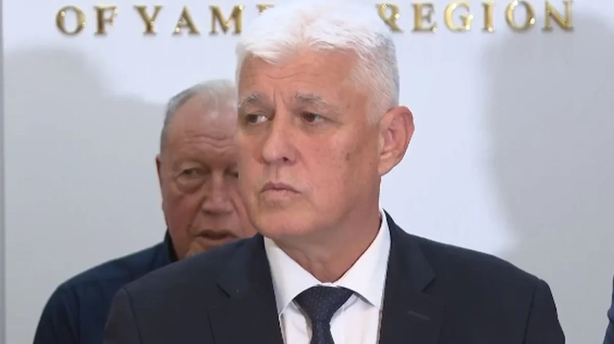 Днес бях тук не за да убеждавам или разубеждавам кметовете