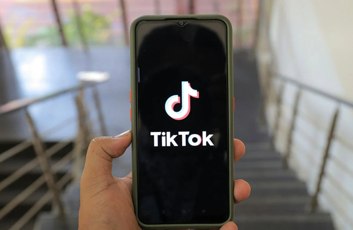 Днес Европейската комисия изпрати на TikTok предварителни констатации в които