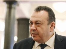 Хамид Хамид: Кризисният ПР на Демерджиев грее като петно от мазут върху плажна кърпа