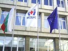 Непълнолетен младеж се бори за живота си след катастрофа край Павликени