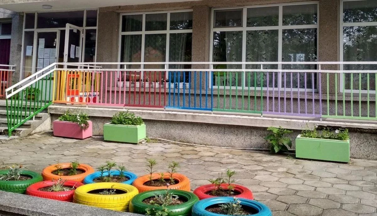 Възпитателката удряла и влачила деца по пода в Столична детска