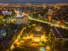 Летният фестивал на София стартира с изложба на Моста на влюбените