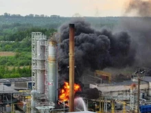 СБУ нанесе удар с дронове по рафинерията на ''Лукойл'' в Перм