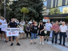 Горнооряховчани излязоха на протест в подкрепа на кмета Николай Рашков