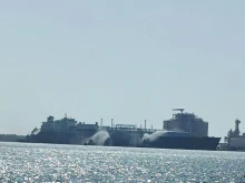 Дрон е ударил американски LNG танкер в египетско пристанище