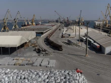 За втори пореден ден блокираха пристанището в Констанца заради бомбена заплаха