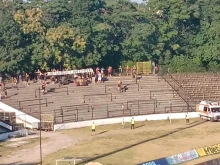 Респект: Феновете на Локо София почетоха паметта на децата от школата на Славия