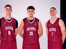 България ще играе за 15-ото място на Евробаскет U18 след поражение от Латвия