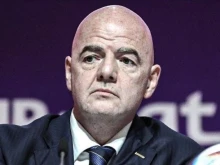 Засилен натиск върху Инфантино, призивите за извънредна среща заплашват президентството на ФИФА
