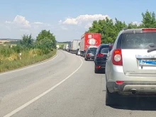 Полицията за тежката катастрофа край Добри дял: Шофьорът на колата е навлязъл в насрещното