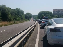 Брутално задръстване на пътя Бургас-Созопол