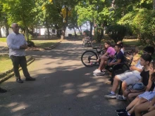 Урок по пътна безопасност и игри в Дупница с инициативата "Активно лято"