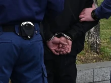 Откриха 291 грама тревиста маса в къща в село Генерал Тодоров