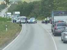 Катастрофа отново затвори главен път София - Варна, две деца са в Спешното