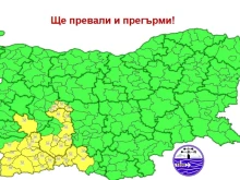 Горещини, но и жълт код за валежи и гръмотевици в неделя