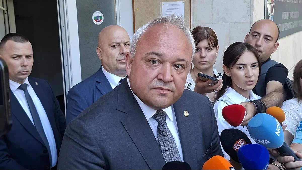 "Като баща, чието търпение е изчерпано": Демерджиев с емоционален пост след трагедиите в Пловдив и Радомир