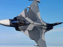 Задържаха двама руснаци до дома на шефа на Gripen
