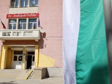 Арестуваха директор на училище в Пловдив заради нарушения с обществени поръчки