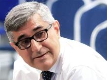 Проф. Кънчев: Българското правителство се опитва да води сложна политика, която едновременно да е в интерес на България, ЕС и НАТО, но и да не дразни Русия