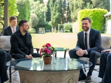 FT: Джей Ди Ванс е поискал от Зеленски да прекрати ударите по танкери край Новоросийск