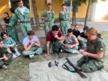 Ученици от Дупница поставиха рекорд на национален военен форум