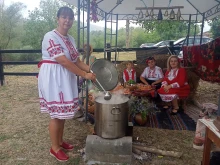 Празник на вегетарианци и вегани подготвят в Стражица