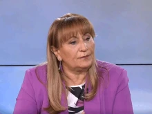 Шулева: Много от хората, които уж работят при тежки условия, продължават да работят на същите длъжности след като са се пенсионирали, защо?