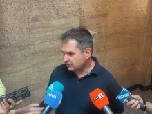 Проектантът на "Арена Бургас": Покривът ще издържи, спекулациите са общо взето "Една жена каза..."