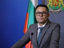 Пулев: Ще има подкрепа от държавата само и единствено ако се създадат работни места и се плащат данъците