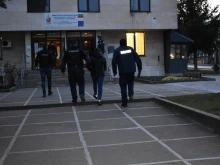 Баща рани с нож сина си при скандал в Горна Оряховица, задържаха го