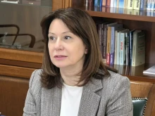 Омбудсманът препоръчва да се гарантира безплатното пътуване на децата до 14 години в градския транспорт