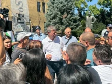 Нов протест в защита на горнооряховския кмет, съдът даде ход на делото за правомощията му