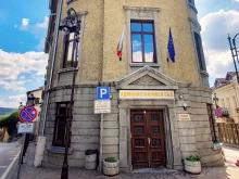 Мъж, представил се за Путин подал сигнал за бомба в Административен съд - Велико Търново