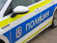 Полицията в Пирдоп установи 18 непълнолетни без придружители след вечерния час