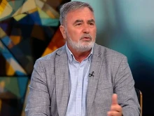 Доц. Ангел Кунчев: При вирусите няма как да се излъже за ваксината