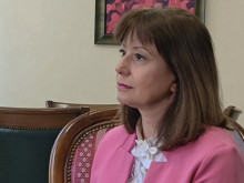 Омбудсманът подкрепи предложението на МОН пролетната ваканция да ...