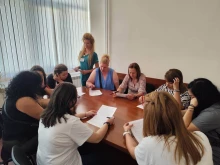 Стипендии и 5-годишни договори за нови сестри в Кюстендил