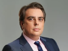 Асен Василев: Минималната заплата трябва да е 690 евро, а не по-ниска