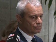 Костадинов сравни управлението на Радев с това на Кирил Петков: Видяхме безхарактерно поведение!