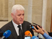Министър Стоянов: Няма да назова имената на политиците, които подпомагат иранската хибридна атака