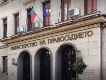 МП приема сигнали за опити за влияние върху избора на ВСС