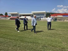 Напредва ремонтът на спортния комплекс в Дупница