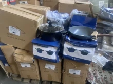 Близо 5500 контрабандни и "маркови" стоки от Китай задържаха във Варна