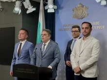 ПП предлага: Такситата да могат да се движат в бус лентите, общините ще решават при какви условия