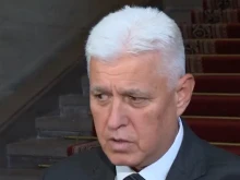 Военният министър: Към момента България не може да закупи F-16 втора ръка