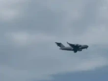 Истерия в социалните мрежи след кацането на военен самолет на летището в Бургас